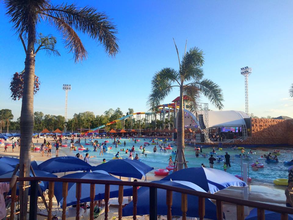 สวนน้ำ Dino Water Park ขอนแก่น ทะเลเทียมแห่งแรกในอีสาน